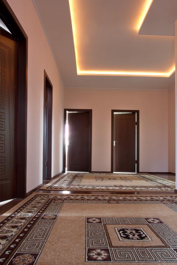 Zlata Inn Tamchy Bagian luar foto