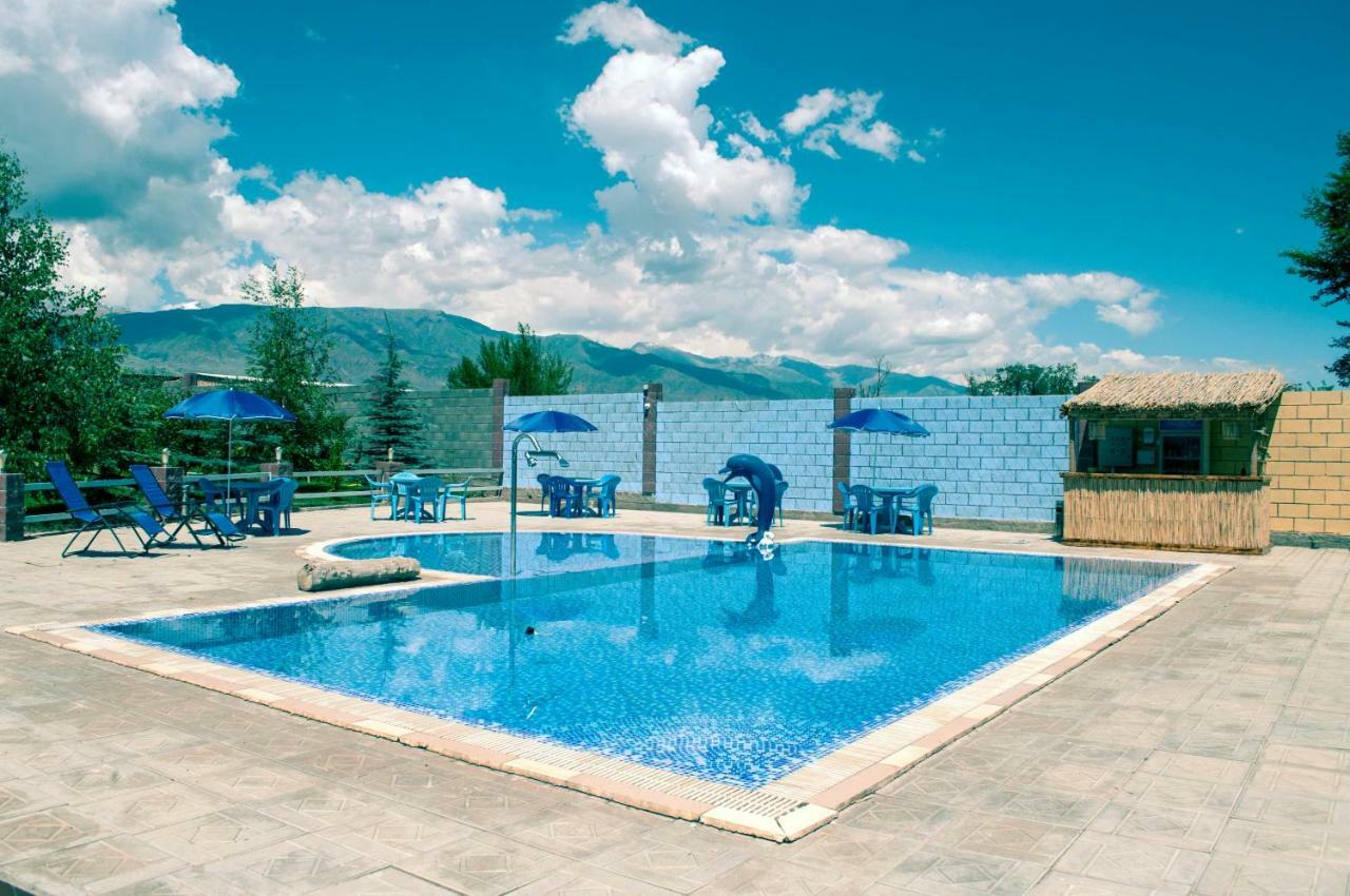 Zlata Inn Tamchy Bagian luar foto