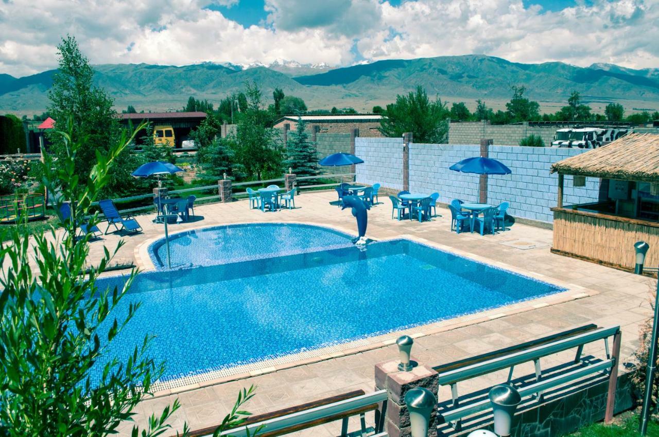 Zlata Inn Tamchy Bagian luar foto