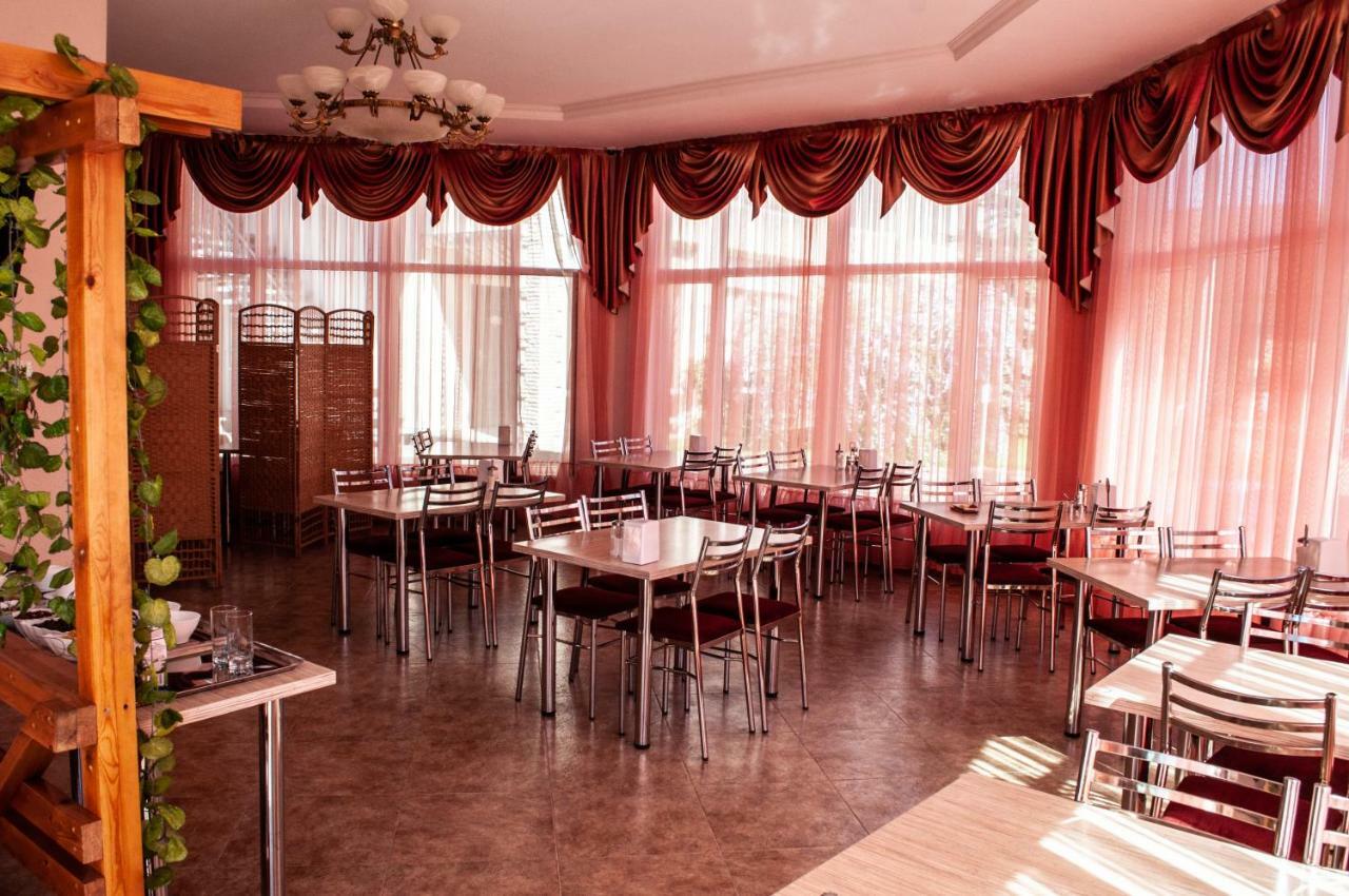 Zlata Inn Tamchy Bagian luar foto